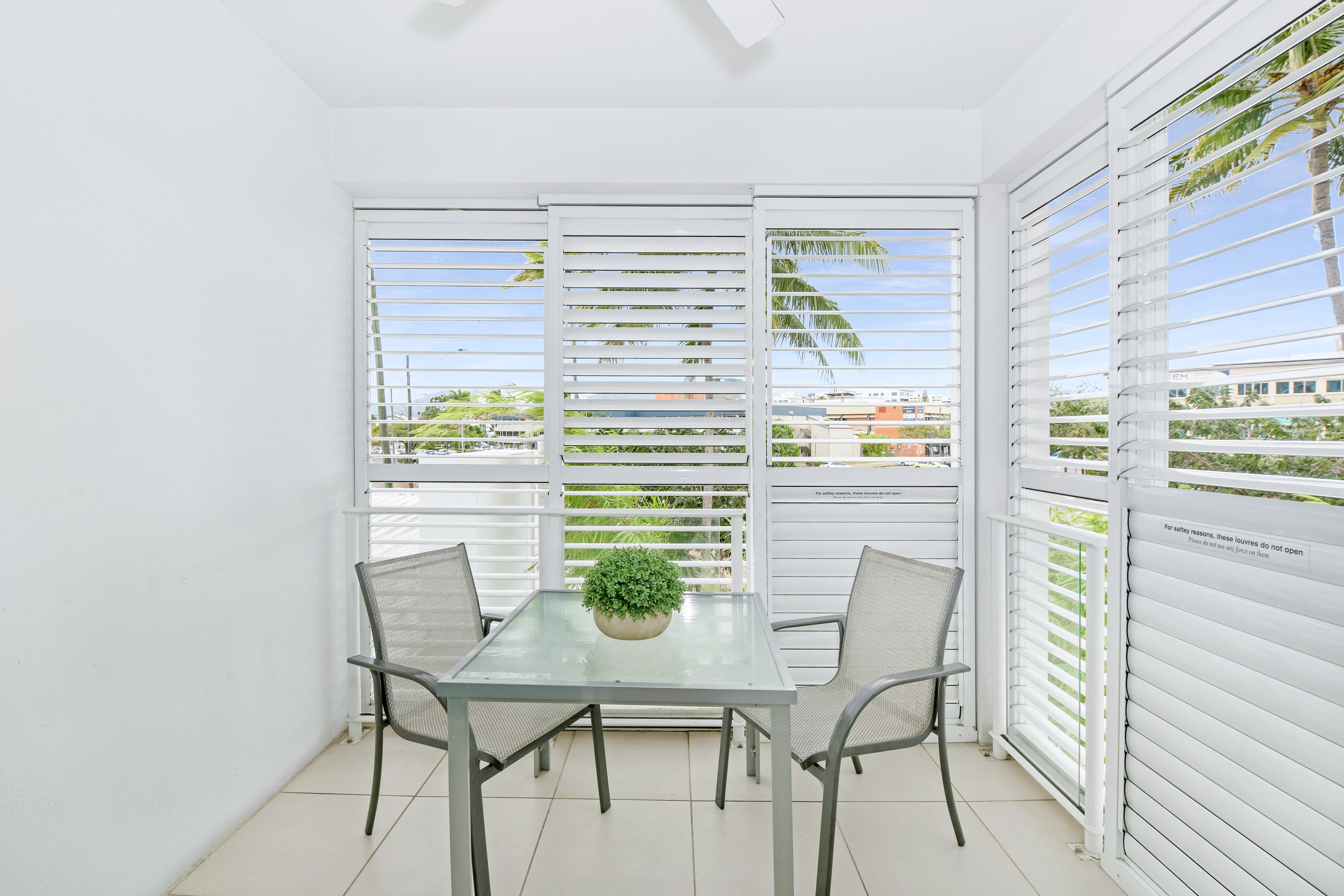 2/201 Lake St, Cairns North - Thumbnail 7