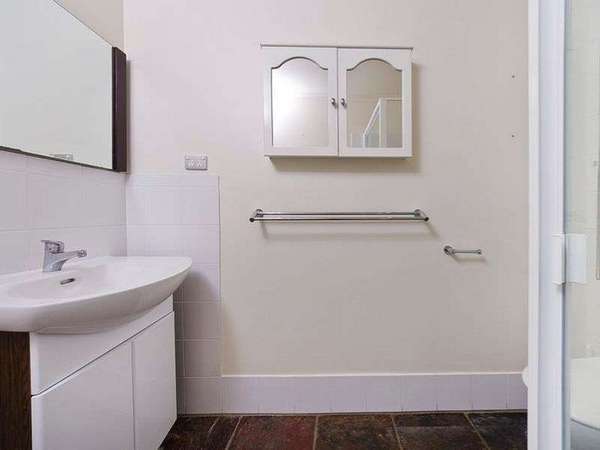 6/38 Old Smithfield Road, Freshwater - Thumbnail 6