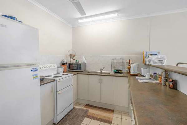 5/4 CAVANAGH STREET, Woree - Thumbnail 5