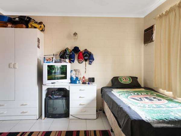 7/33 Rutherford Street, Yorkeys Knob - Thumbnail 6