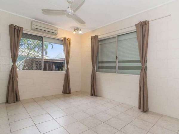 20 Yurongi Street, Caravonica - Thumbnail 3