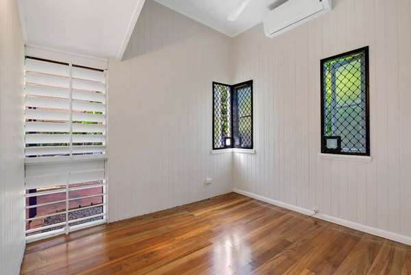 36 ENGLISH STREET, Manunda - Thumbnail 7