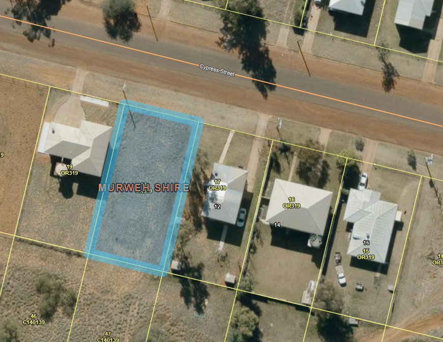 10 CYPRESS STREET, Charleville - Thumbnail 3