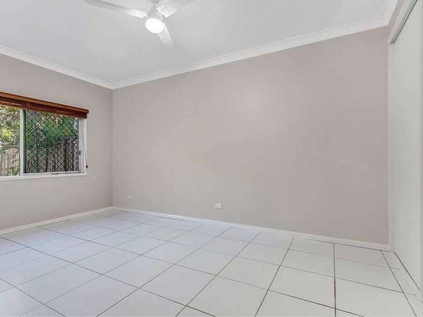1/3 Guava Street, Holloways Beach - Thumbnail 8