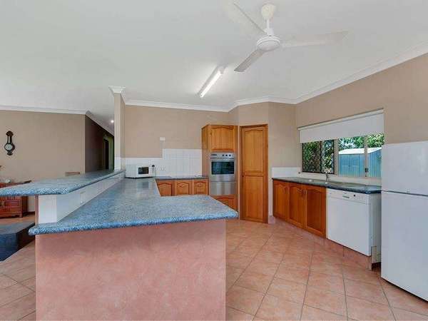 18 Marsden Street, Mount Sheridan - Thumbnail 3