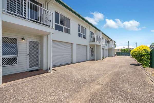 5/4 CAVANAGH STREET, Woree - Thumbnail 2