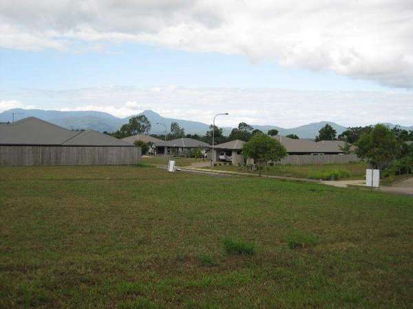 44 Cadell Street, Bentley Park - Thumbnail 3