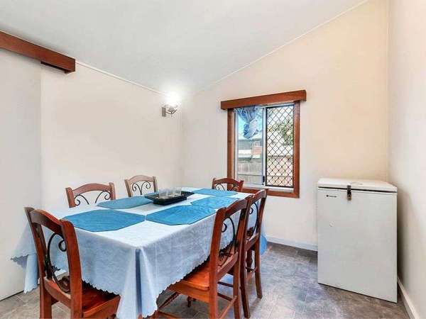 32 Miles Street, Manoora - Thumbnail 4