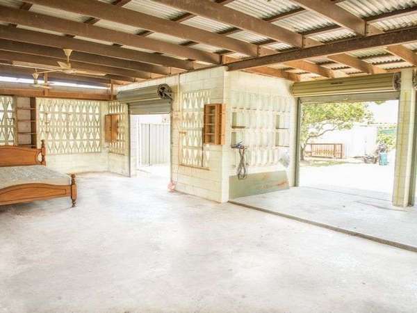 15 Primrose Street, Mooroobool - Thumbnail 2