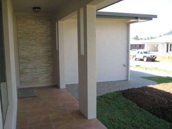 L265 Perserverance Street, Redlynch - Thumbnail 4