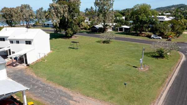 52 Seafarer Street, Mission Beach - Thumbnail 4
