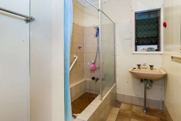 23 Dunn Street, Cairns North - Thumbnail 5