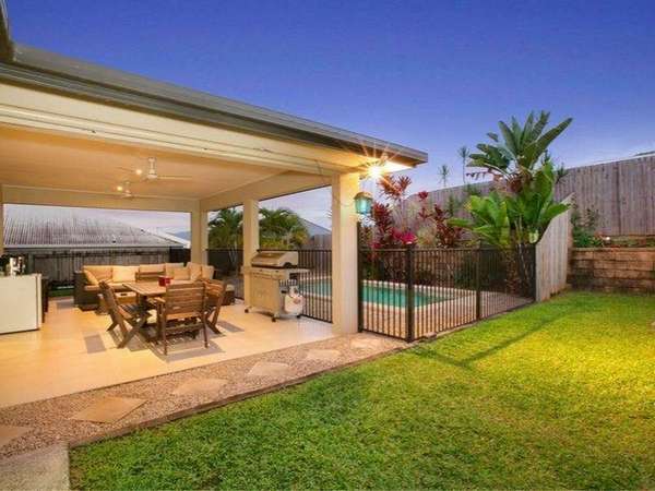 17 DENSMORE CLOSE, Bentley Park - Thumbnail 3