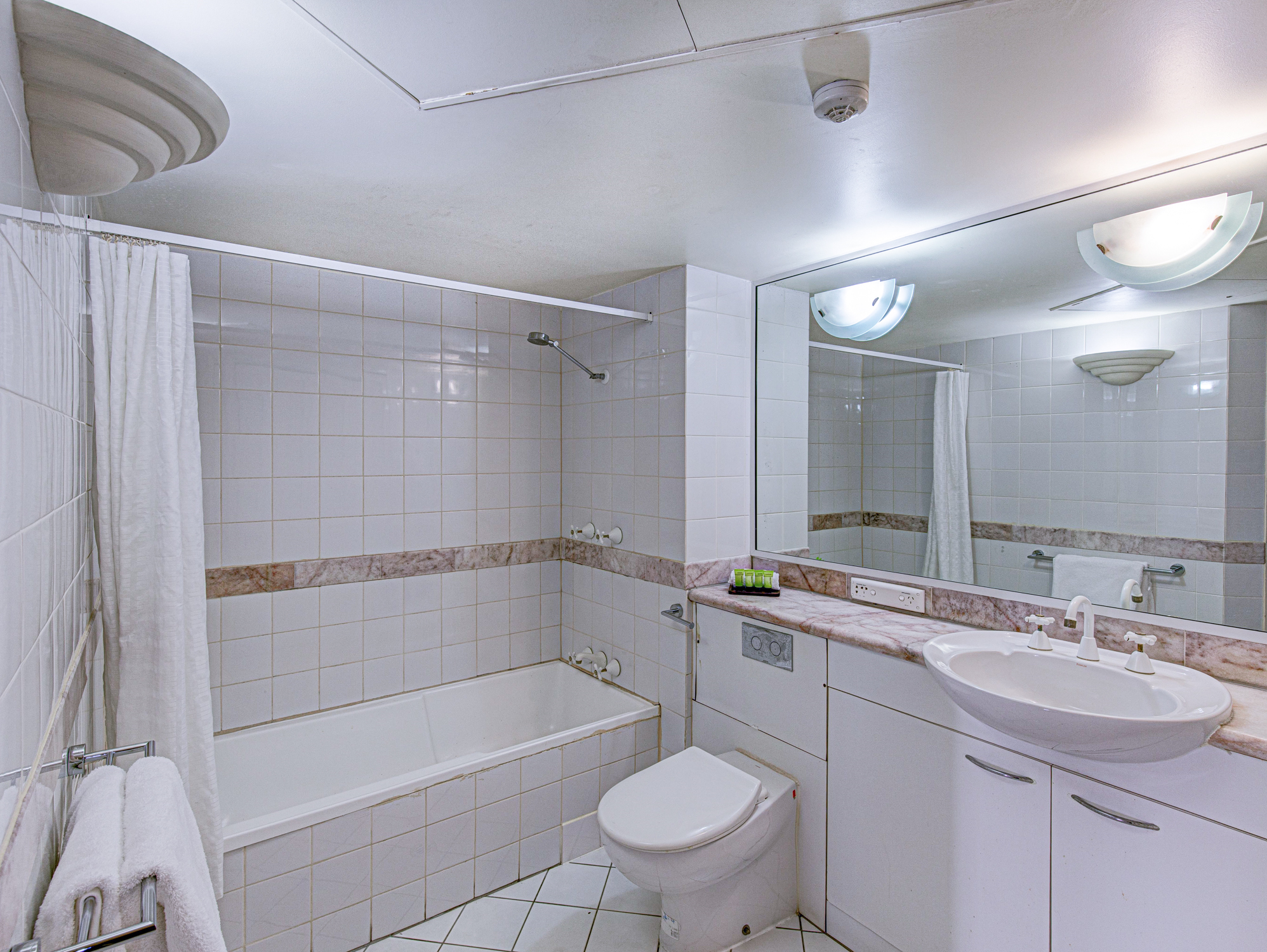16/26 Sheridan St, Cairns City - Thumbnail 6