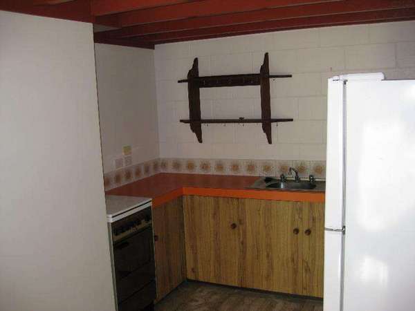 1/390 Mayers Street, Edge Hill - Thumbnail 3