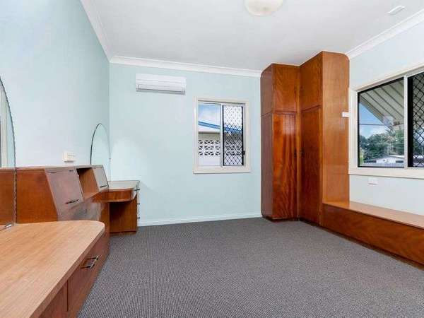 66 Cochrane Street, Mooroobool - Thumbnail 7