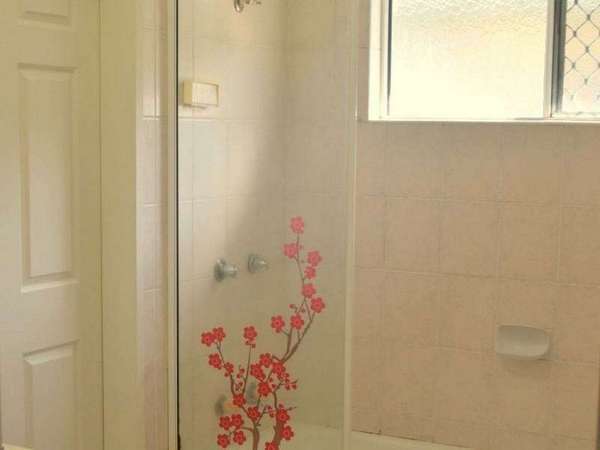 5 Cracknell Road, White Rock - Thumbnail 8