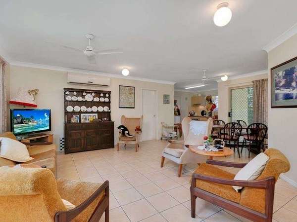 7 Silky Oak Court, Mooroobool - Thumbnail 5