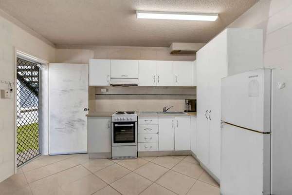 3/122 Aumuller Street, Bungalow - Thumbnail 5