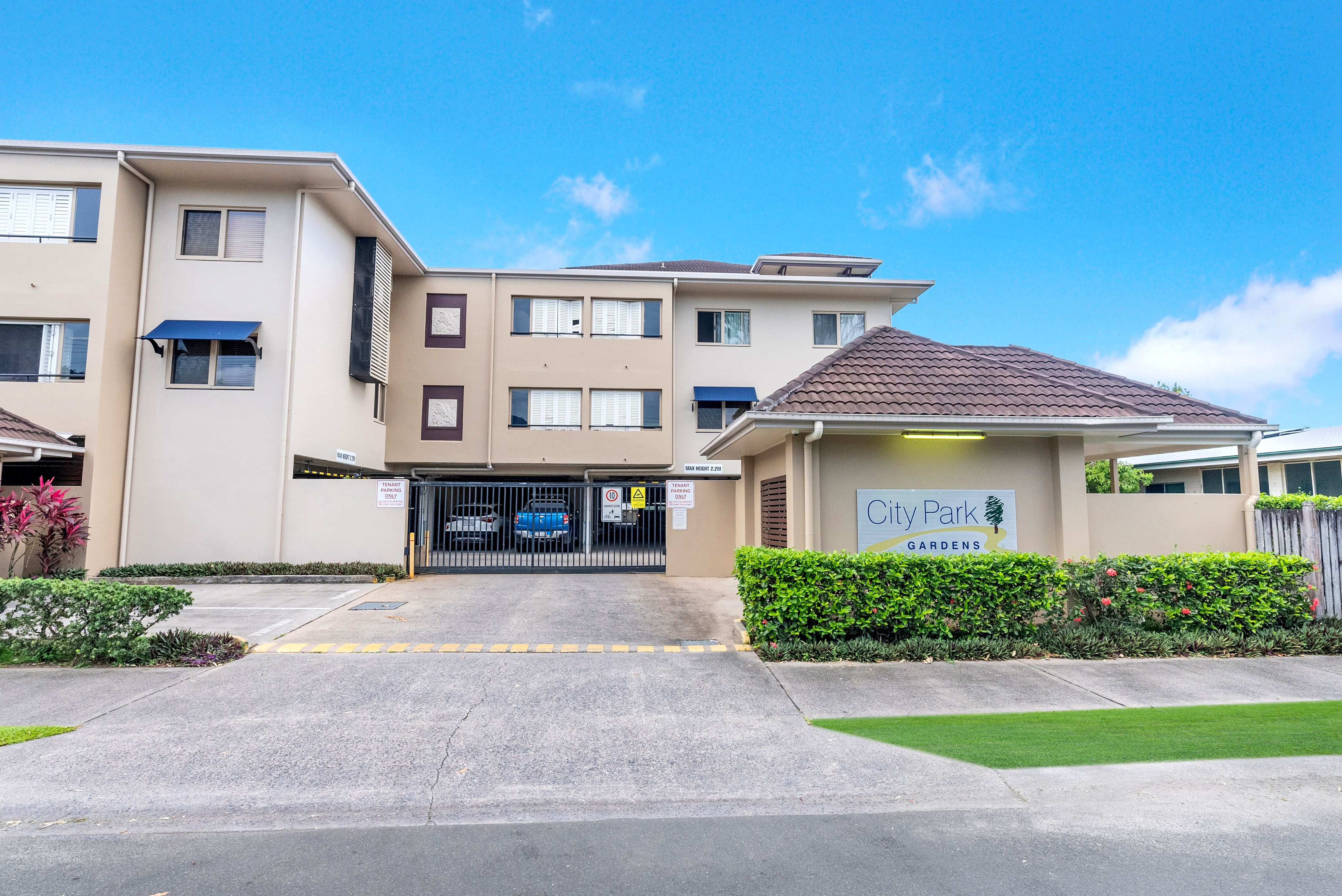 106/22 Ward Street, Mooroobool - Thumbnail 7