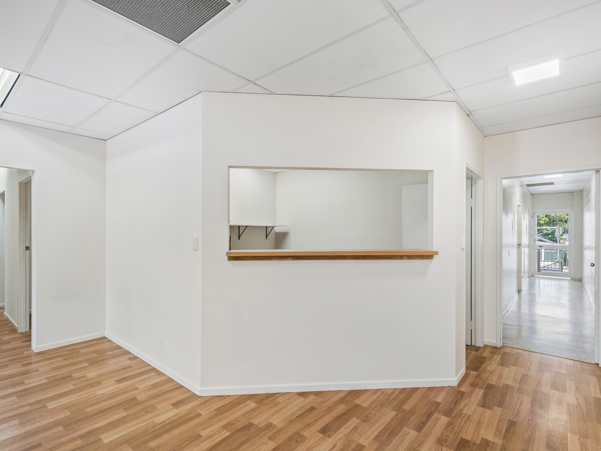 22 Minnie Street, Cairns City - Thumbnail 3