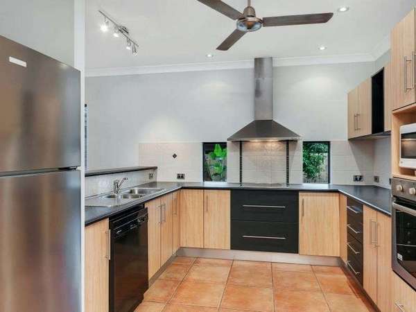 14 TIN SANG CLOSE, Edmonton - Thumbnail 4