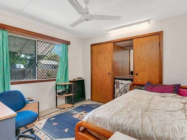 32 Miles Street, Manoora - Thumbnail 7