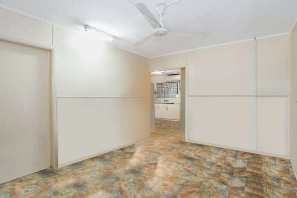 23 Dunn Street, Cairns North - Thumbnail 4