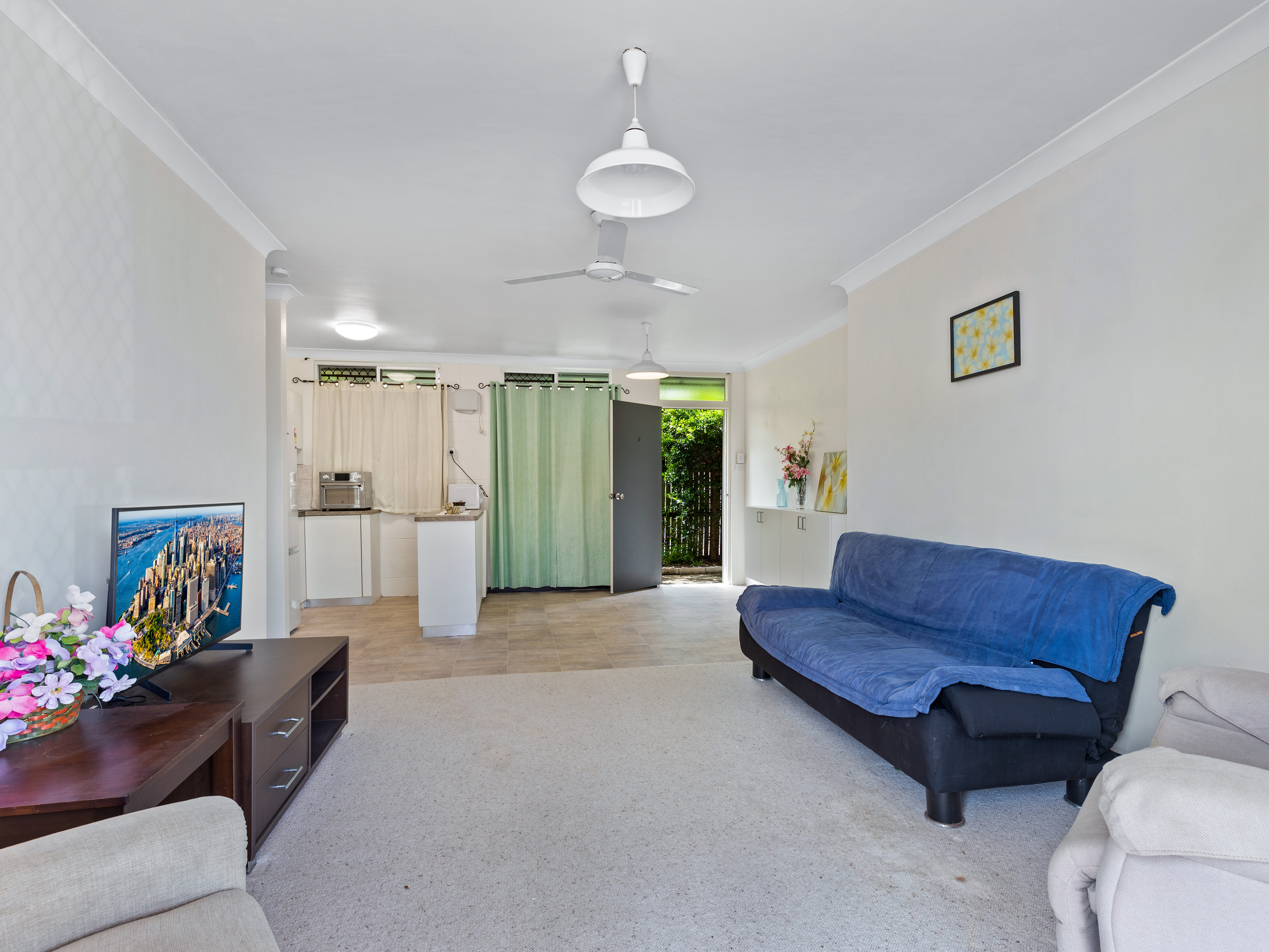 5/211-213 Lake Street, Cairns North - Thumbnail 2