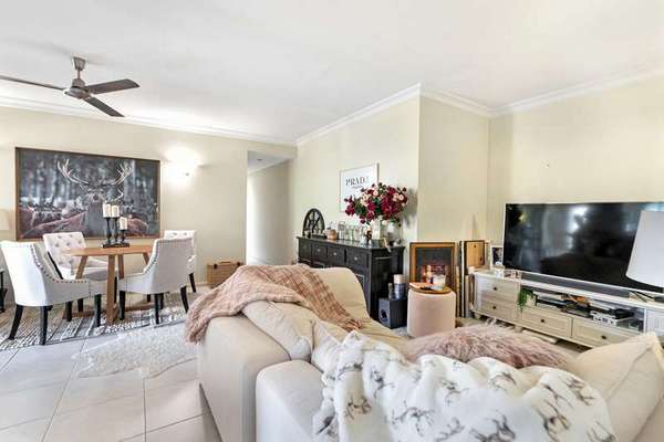 813/2-10 Greenslopes Street, Cairns North - Thumbnail 3