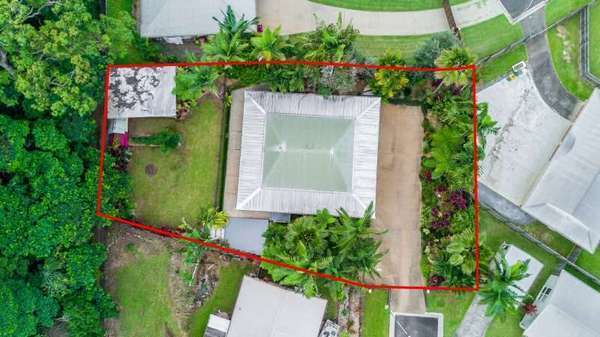 6 Thornton Court, White Rock - Thumbnail 4