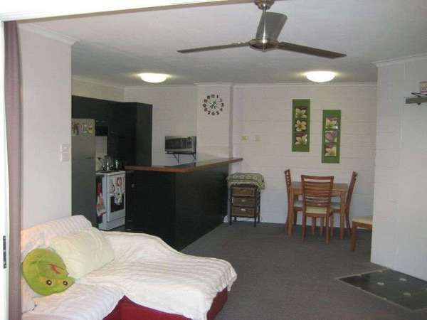 1/16 Jensen Street, Manoora - Thumbnail 4