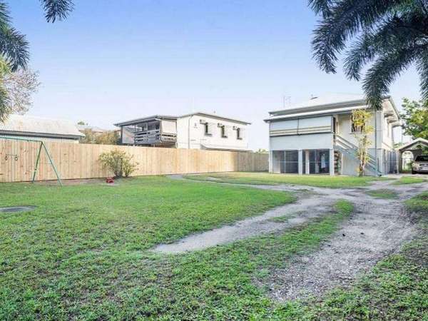 148 Martyn Street, Parramatta Park - Thumbnail 2