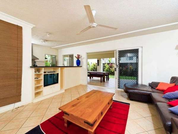 2 Greenslopes Street, Cairns North - Thumbnail 2
