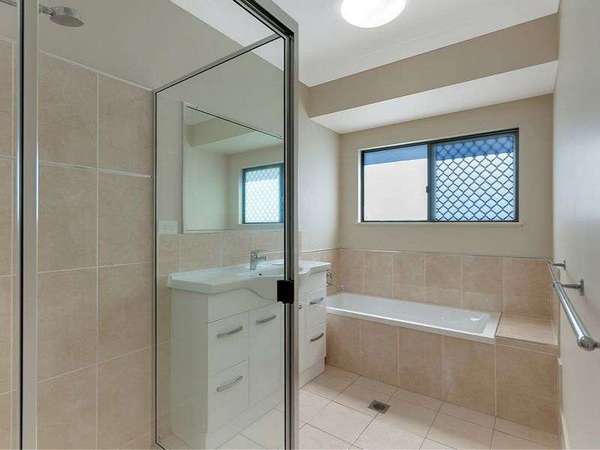 62 Perserverance Street, Redlynch - Thumbnail 6