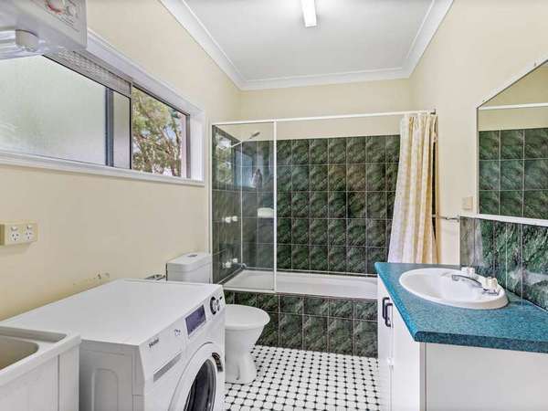 8/342 McCoombe Street, Mooroobool - Thumbnail 5