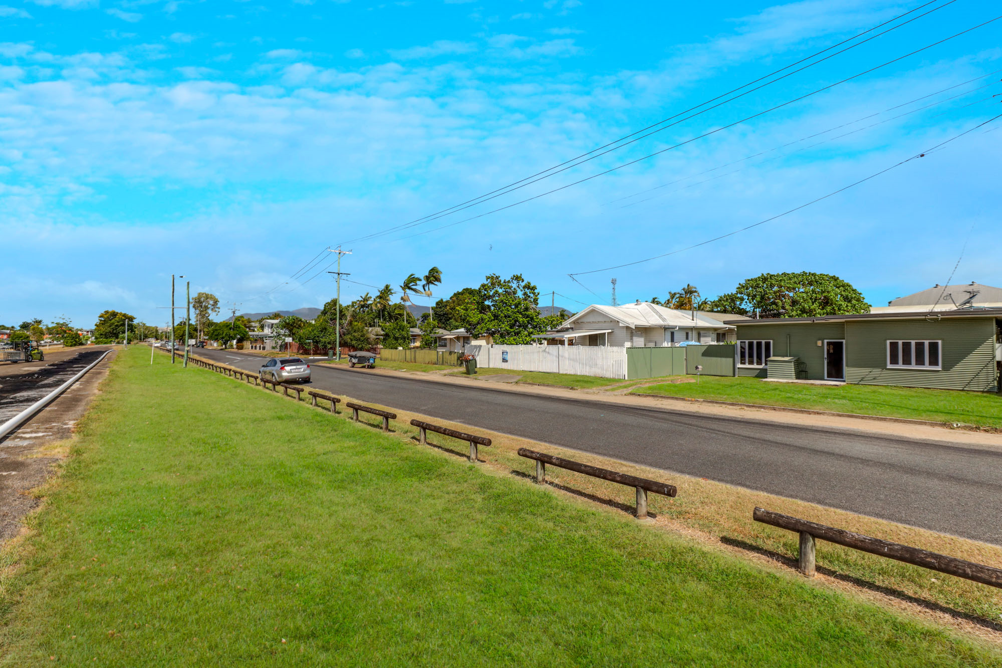 253 Spence Street, Bungalow - Thumbnail 3