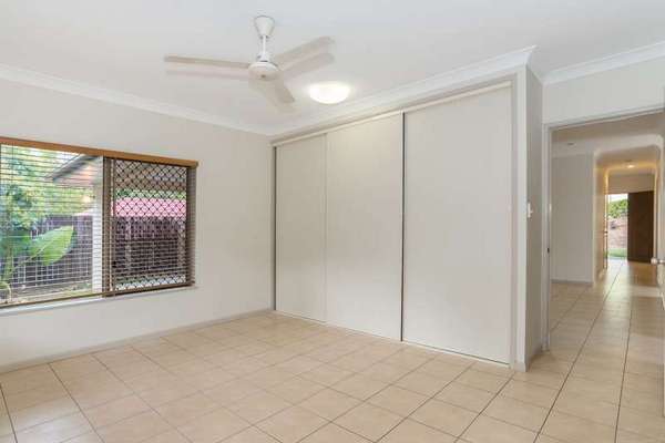 15 Ellie Banning Close, Redlynch - Thumbnail 4