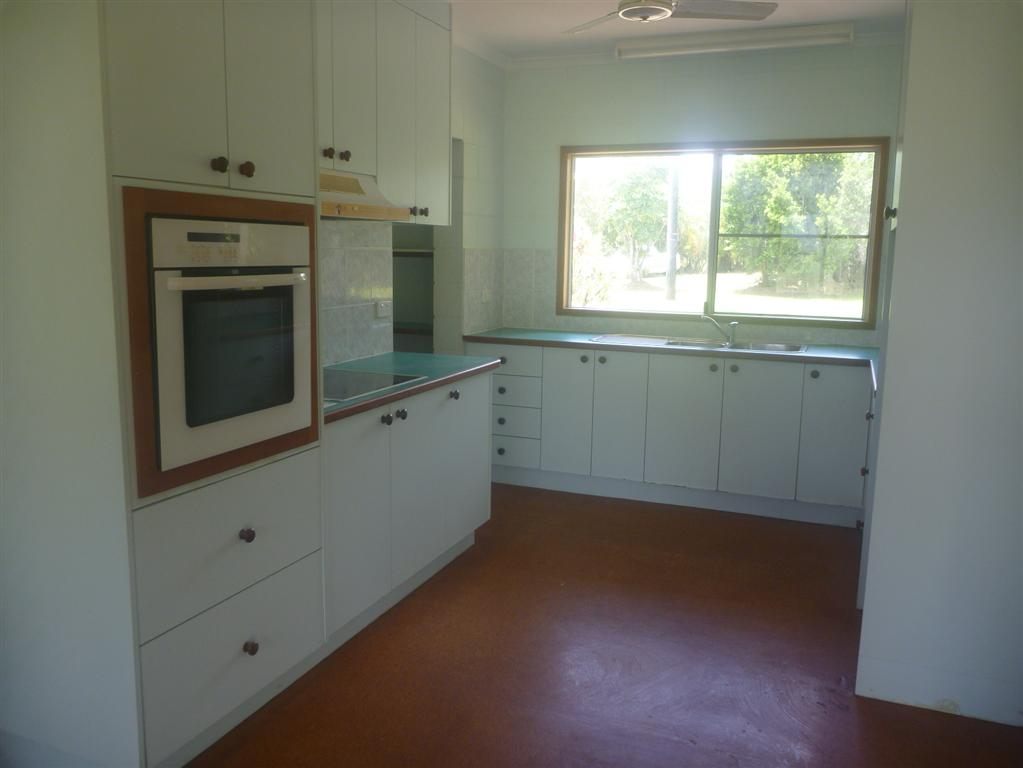 360 East Feluga Road, East Feluga - Thumbnail 5