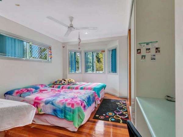 70 Golden Street, Goldsborough - Thumbnail 8