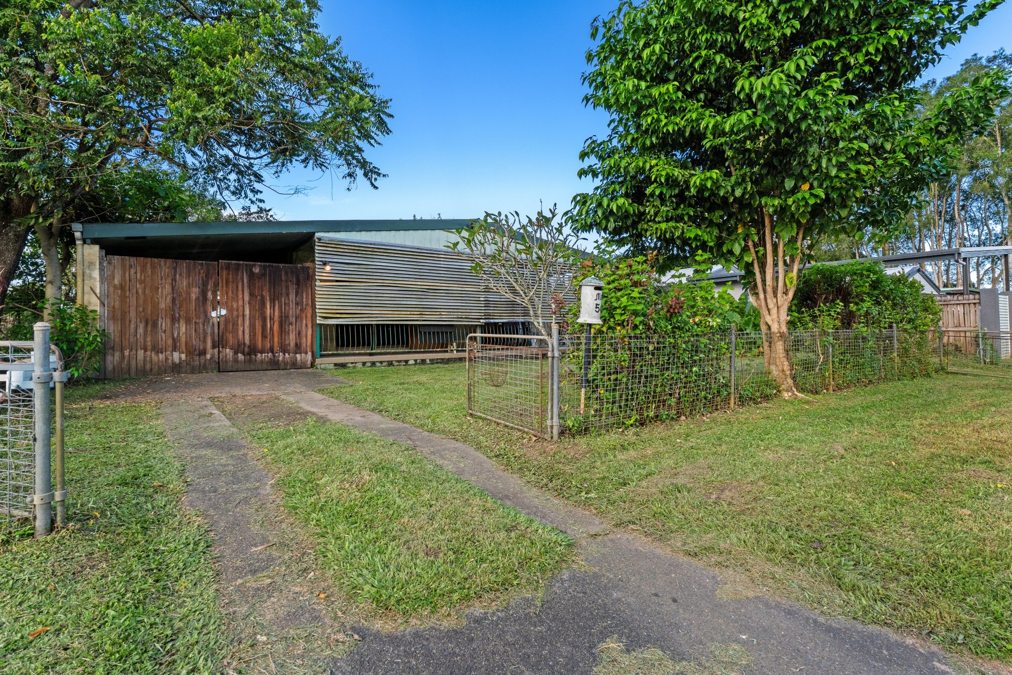54 Wilks Street, Bungalow - Thumbnail 4