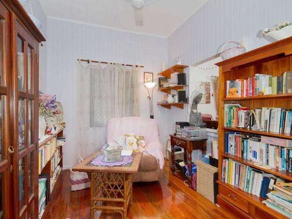 36 English Street, Manunda - Thumbnail 8