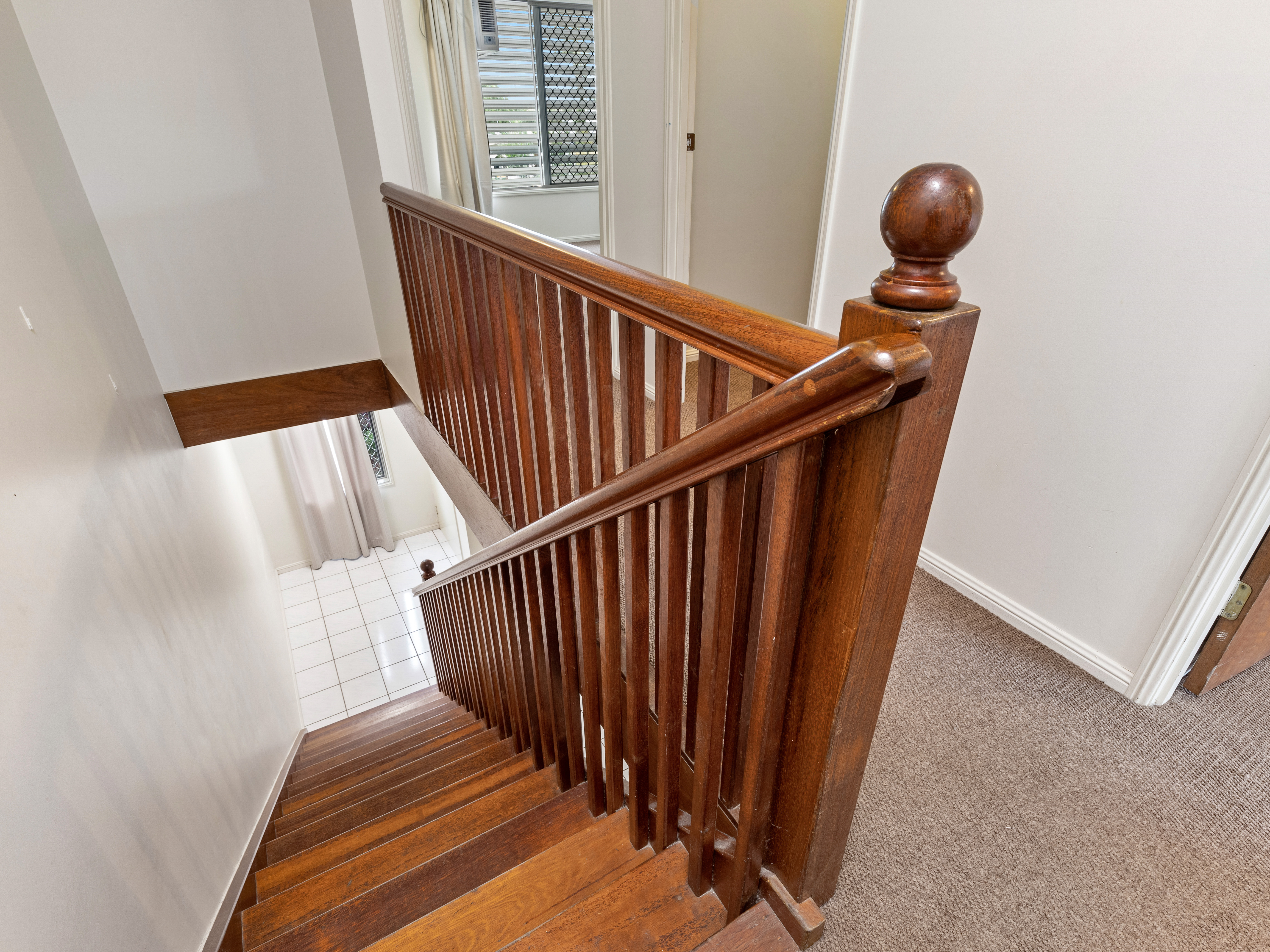37 MINTARO CRESCENT, Woree - Thumbnail 3