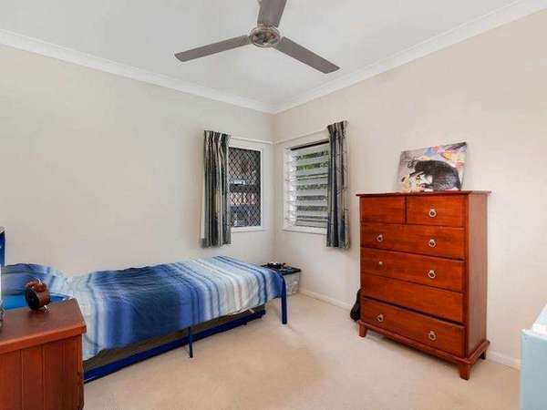 1 Powell Place, Bentley Park - Thumbnail 7