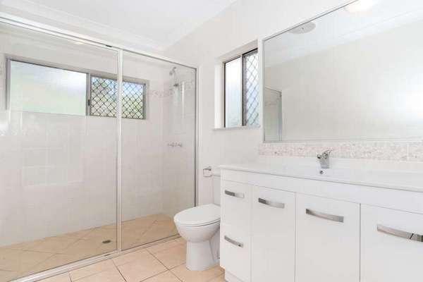 15 Ellie Banning Close, Redlynch - Thumbnail 5