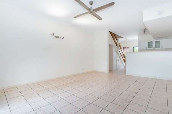 2/177-179 Kamerunga Road, Freshwater - Thumbnail 3