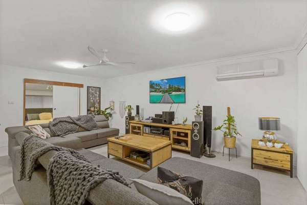 6-8 Pennine Close, Smithfield - Thumbnail 8
