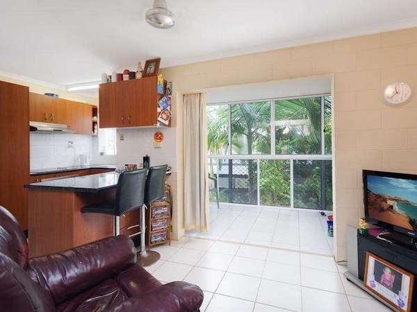 7/33 Rutherford Street, Yorkeys Knob - Thumbnail 4