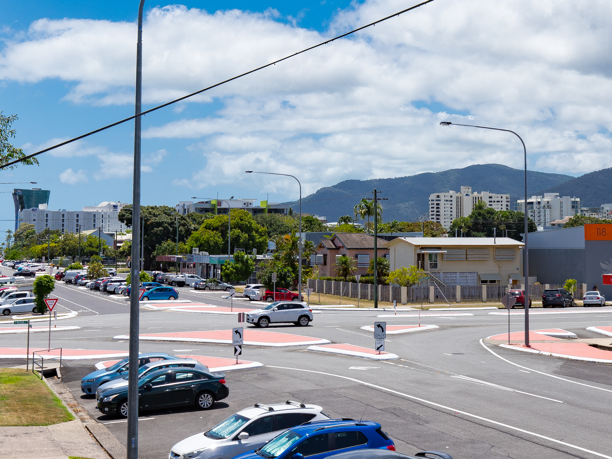 22 Minnie Street, Cairns City - Thumbnail 6