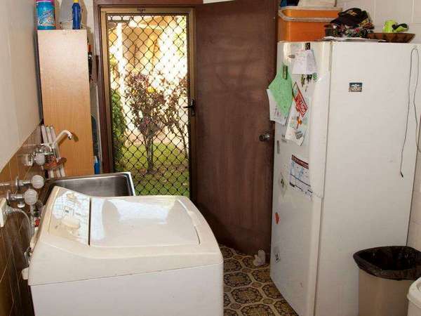 7 Primrose Street, Mooroobool - Thumbnail 7